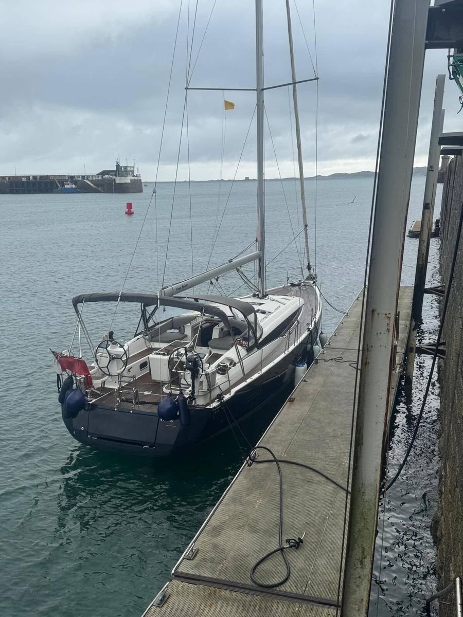 2017 Jeanneau 50 