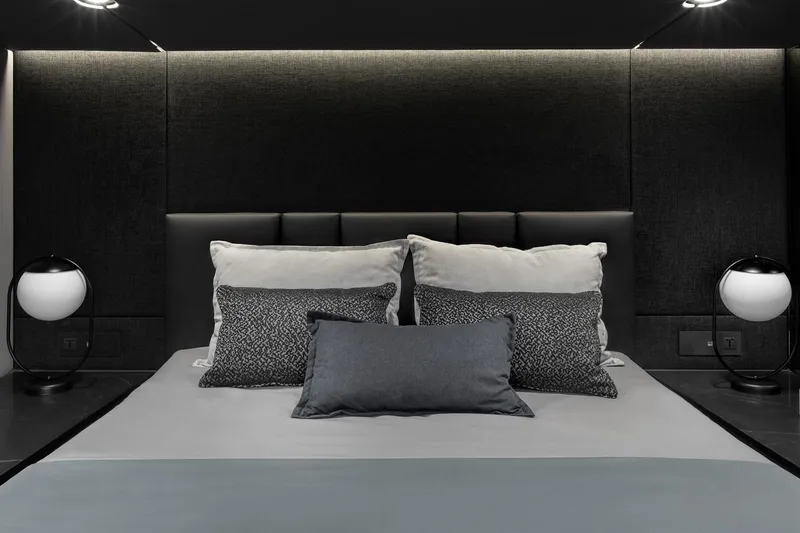  Yacht Photos Pics Luxurious Sunreef 80 Power 2020 yacht bedroom with modern design and elegant lighting.