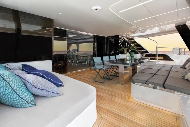  Yacht Photos Pics Luxurious Sunreef 80 Power yacht interior, 2020 model, featuring elegant seating and dining area.