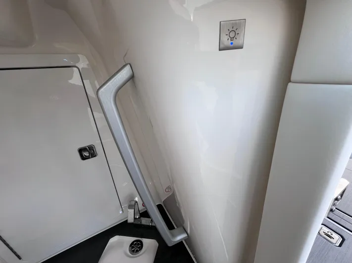 Impulse Yacht Photos Pics 