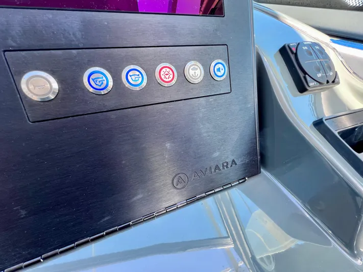 Impulse Yacht Photos Pics 