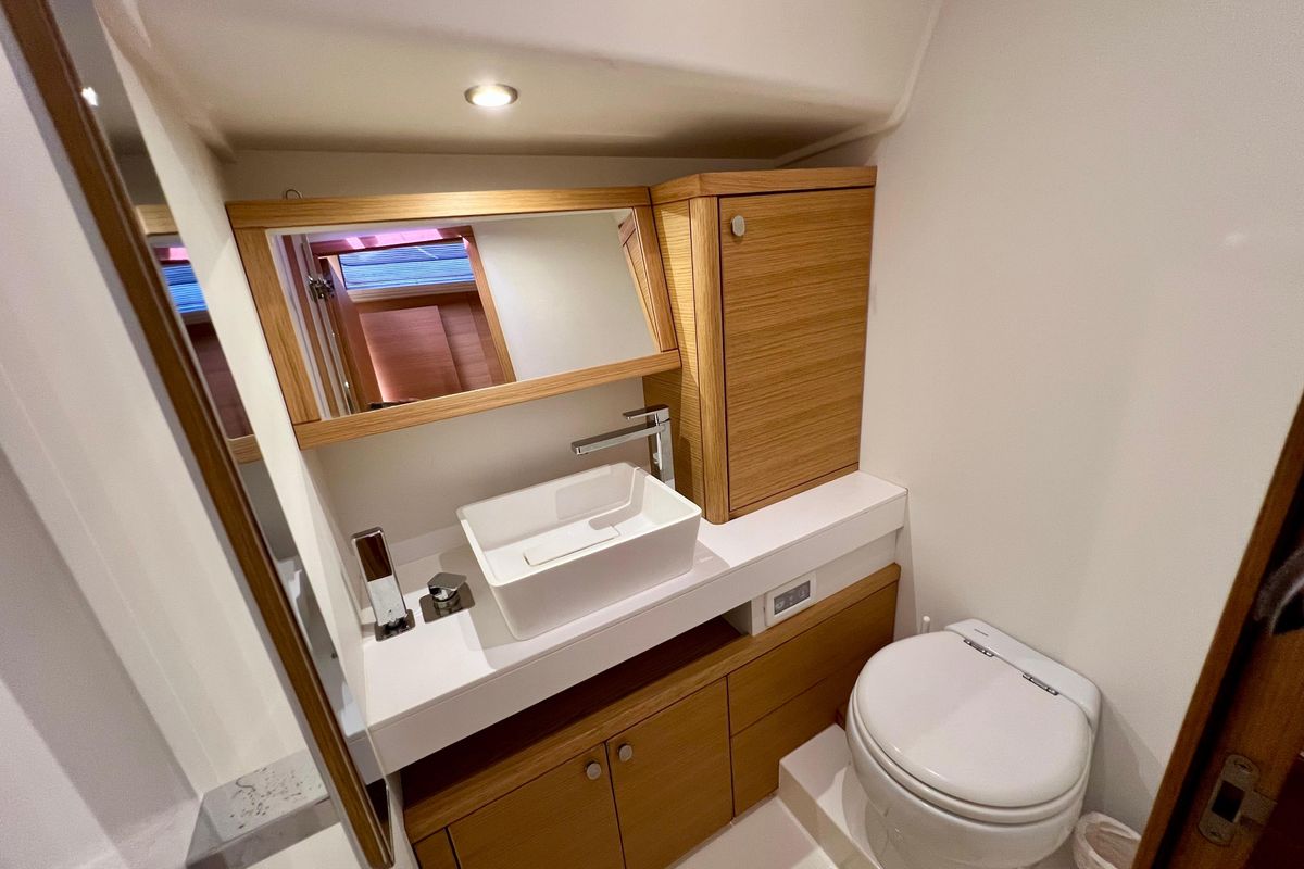 2017 Grand Soleil 55 