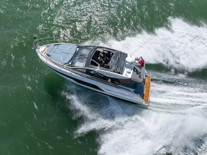 Yacht Photos Pics Fairline Targa 40 2024 cruising on water, aerial view.