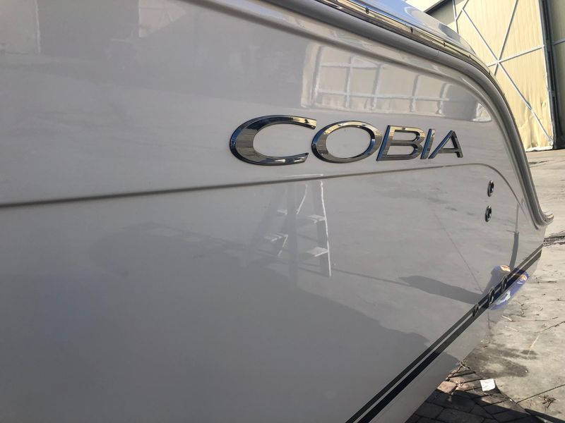 2016 Cobia 344 Center Console