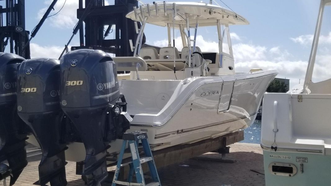 2016 Cobia 344 Center Console