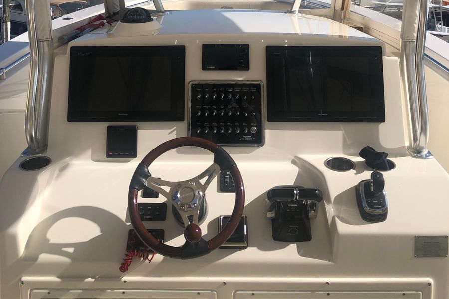 2016 Cobia 344 Center Console