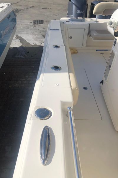 2016 Cobia 344 Center Console