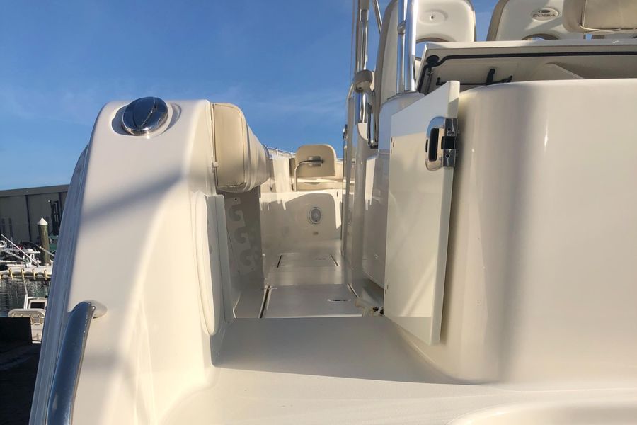 2016 Cobia 344 Center Console