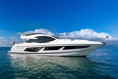 2018 Sunseeker 74 Sport Yacht