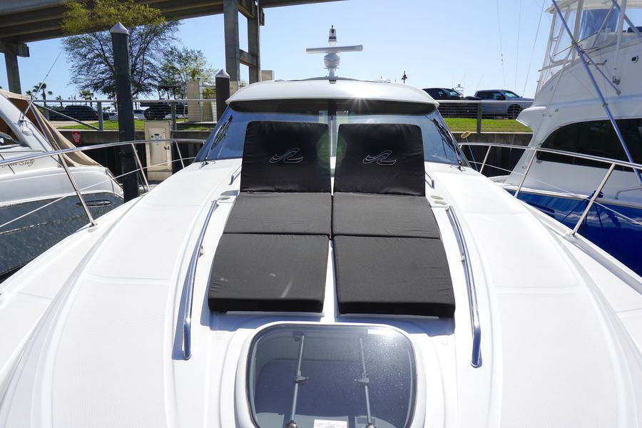 2015 Sea Ray 470 Sundancer