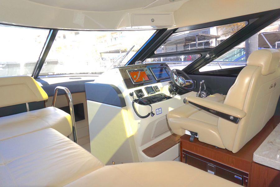 2015 Sea Ray 470 Sundancer