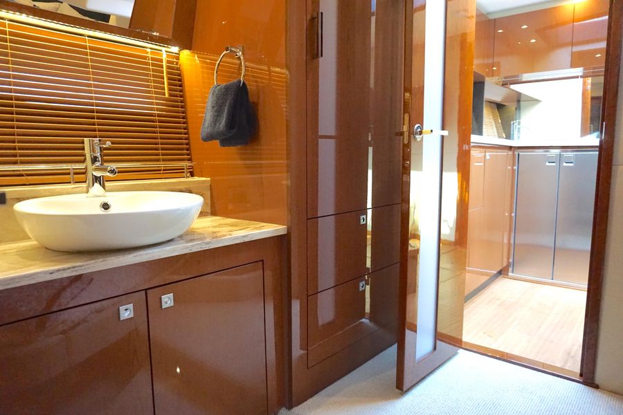 2015 Sea Ray 470 Sundancer