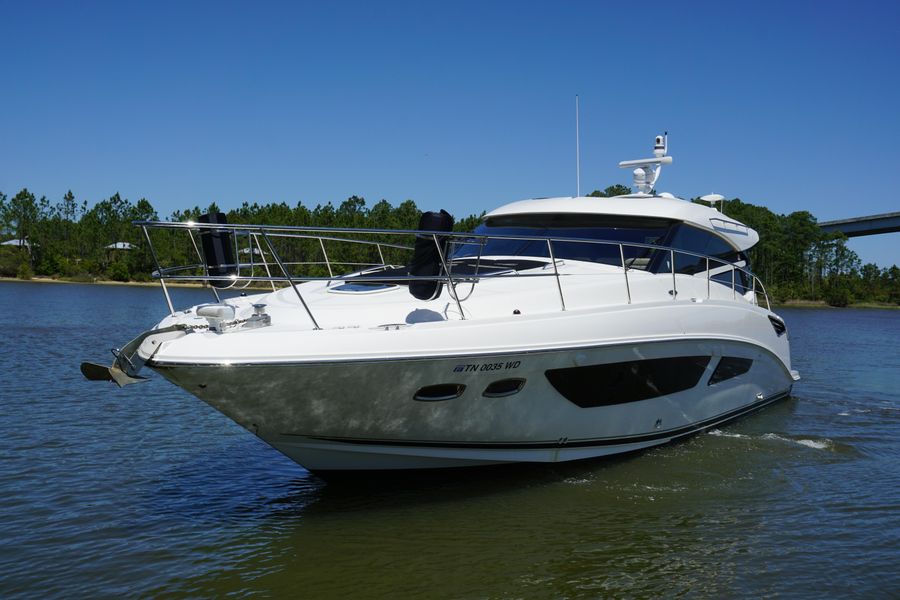 2015 Sea Ray 470 Sundancer