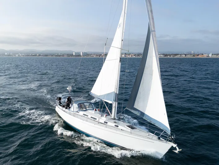 Lark Yacht Photos Pics 