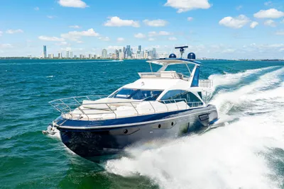 2020 Azimut 60 fly