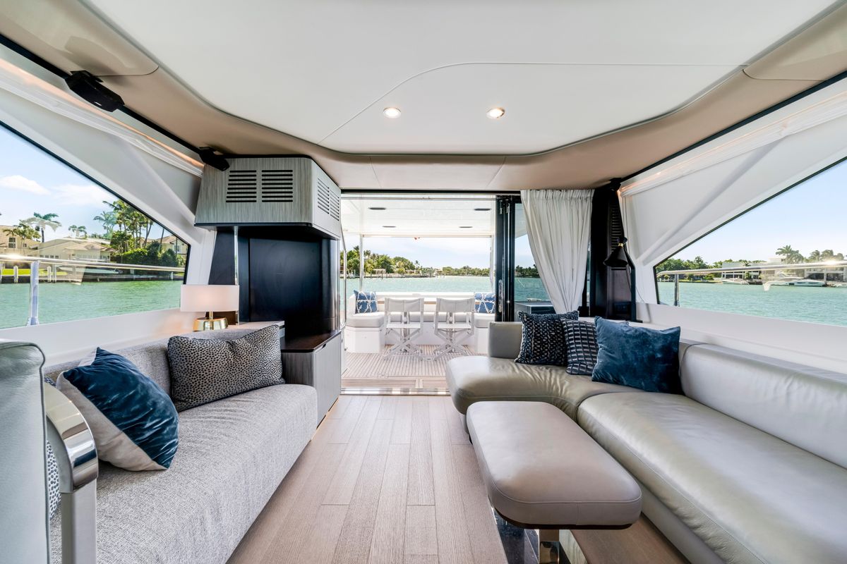 2020 Azimut 60 