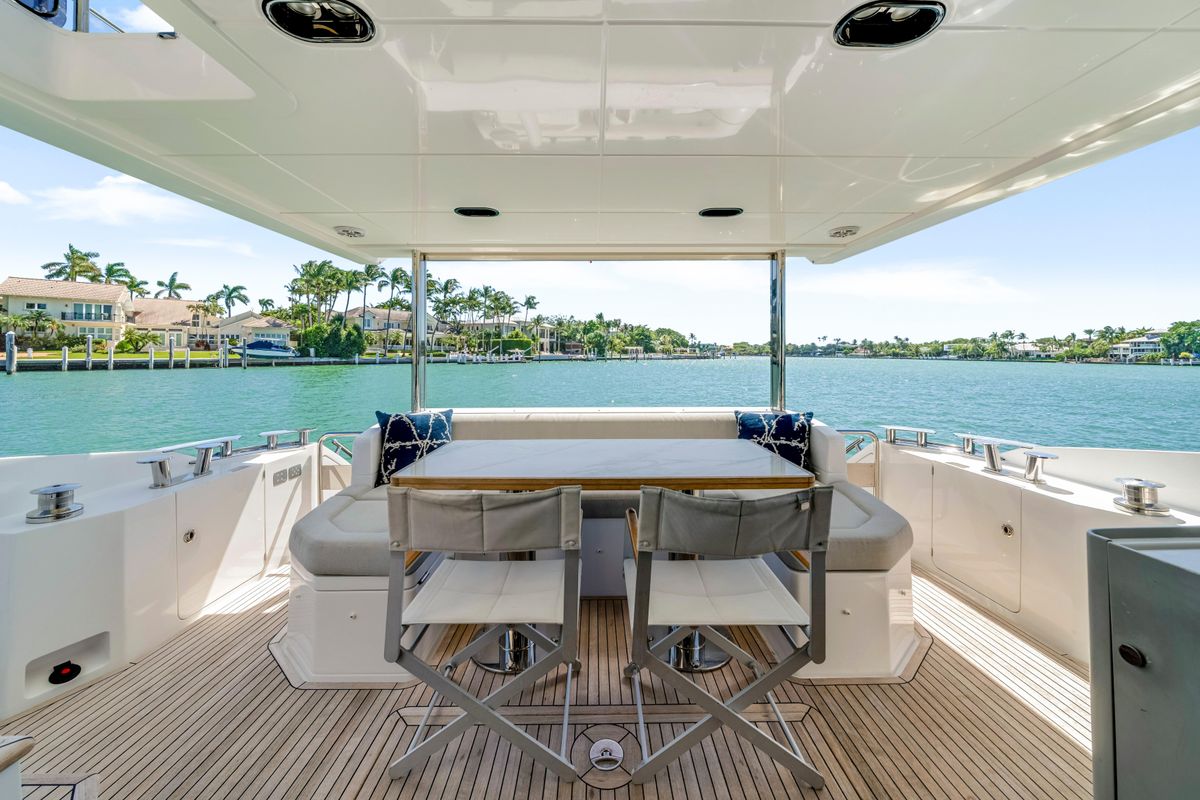 2020 Azimut 60 