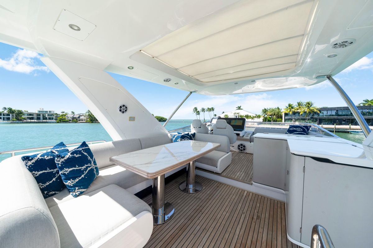 2020 Azimut 60 