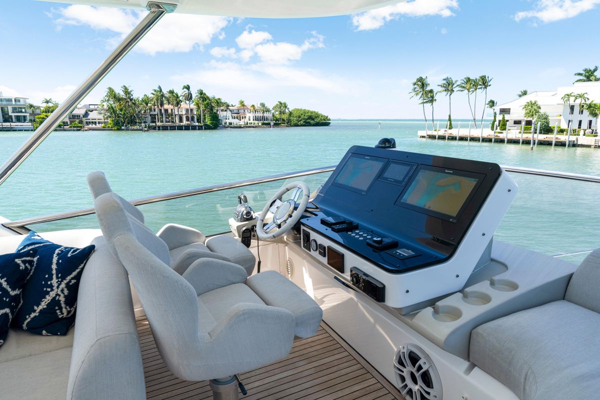 2020 Azimut 60 