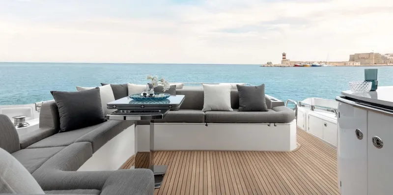 P1 Yacht Photos Pics 