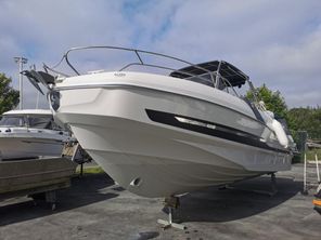 2018 Beneteau Flyer 8.8 Spacedeck