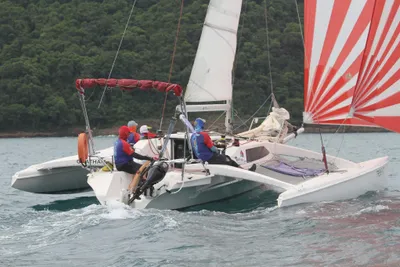 2008 Corsair 28R