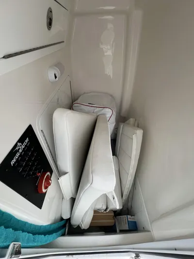 Better Than New!!! Yacht Photos Pics Console Storage