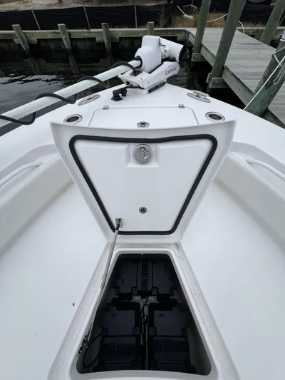 Better Than New!!! Yacht Photos Pics Bow View