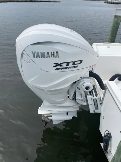 Better Than New!!! Yacht Photos Pics 