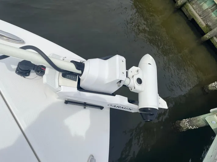 Better Than New!!! Yacht Photos Pics Garmin Trolling Motor