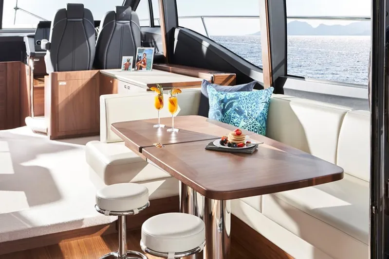  Yacht Photos Pics Manufacturer Provided Image