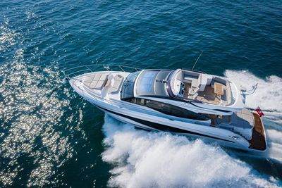 Yacht