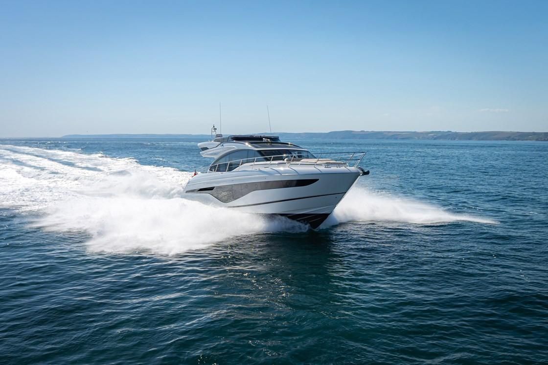 2021 Princess 62 