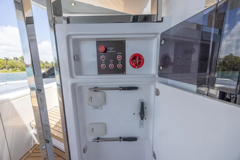 No Time To Die Yacht Photos Pics 