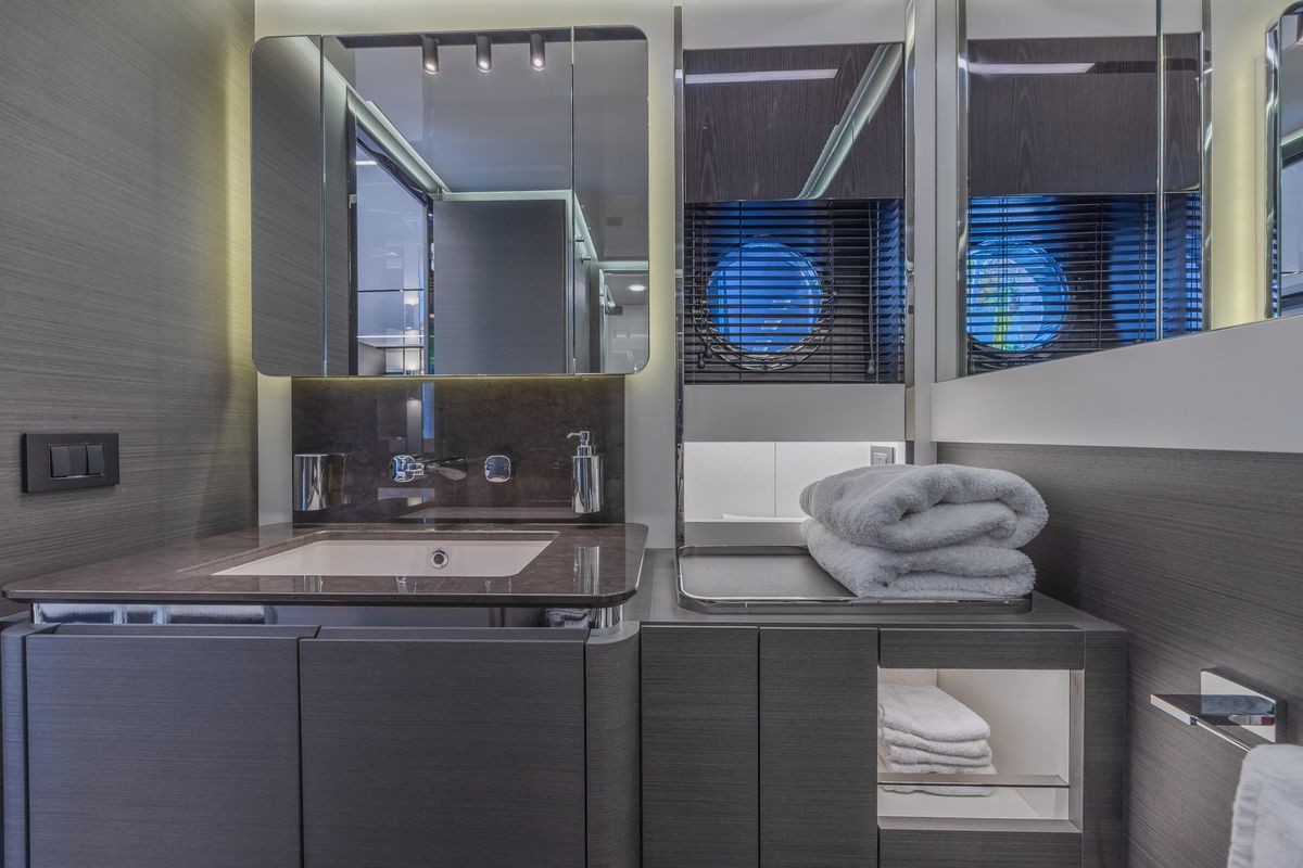 2023 Azimut 80 