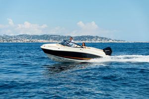 2023 Bayliner VR5 Bowrider inclusief Mercury F200 V-6 XL DS