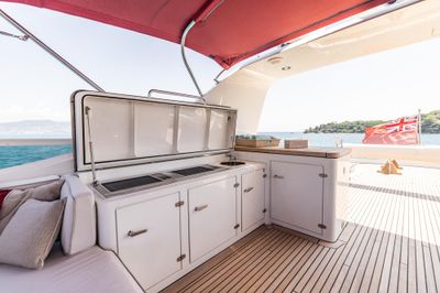 Yacht