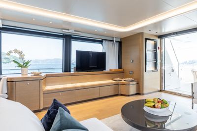 Yacht