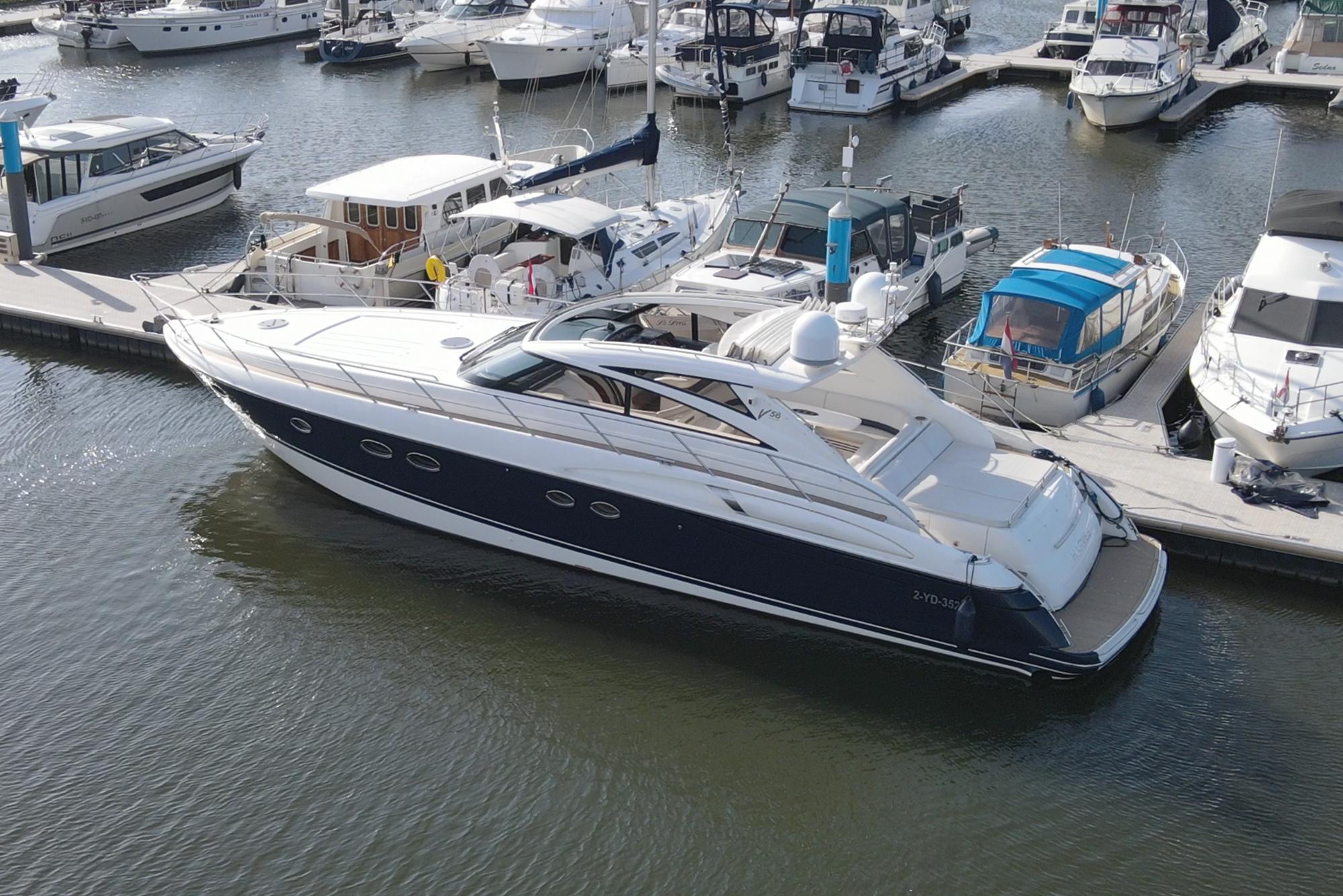 2004 Princess V58