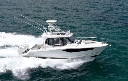 2023 40' Boston Whaler-405 Conquest Fort Lauderdale, FL, US