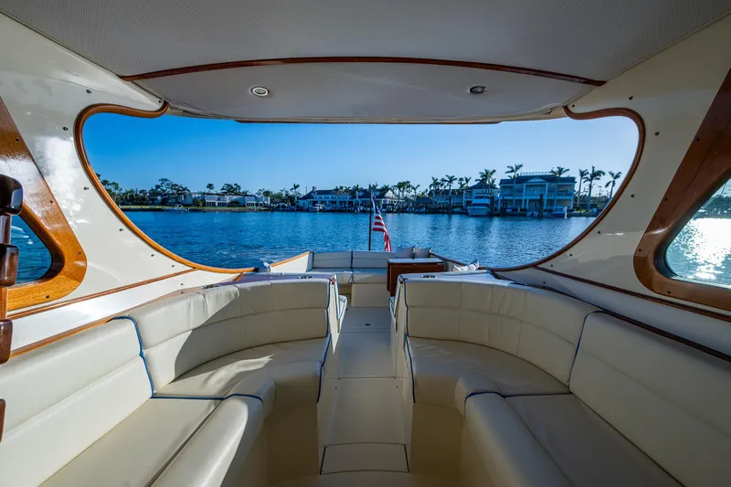 Niniane Yacht Photos Pics 2016 Hinckley Talaria 34 yacht interior with waterfront view.