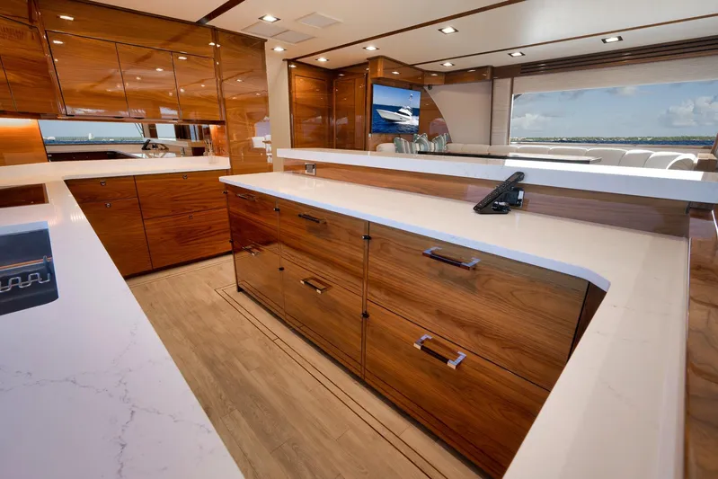 Baileys Ark Yacht Photos Pics Viking 80 Baileys Ark - Interior Galley