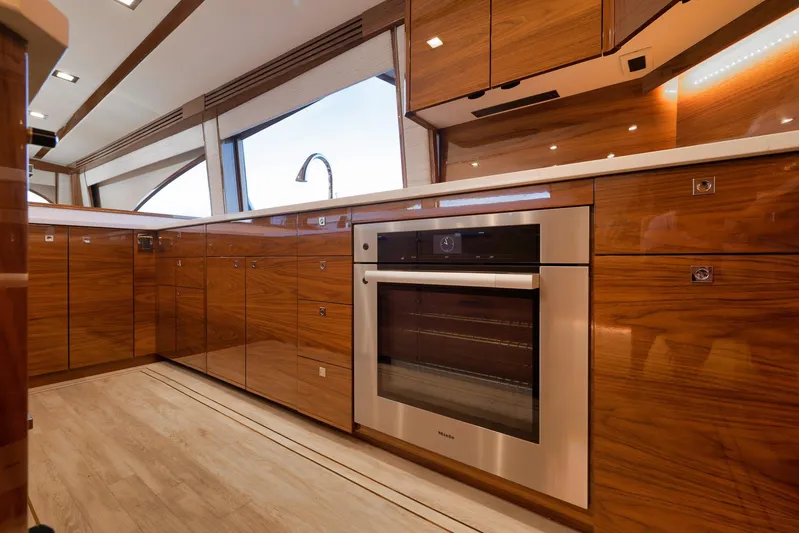 Baileys Ark Yacht Photos Pics Viking 80 Baileys Ark - Interior Galley