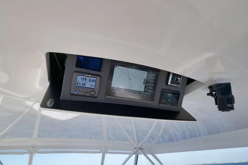 Baileys Ark Yacht Photos Pics Viking 80 Baileys Ark - Exterior Flybridge