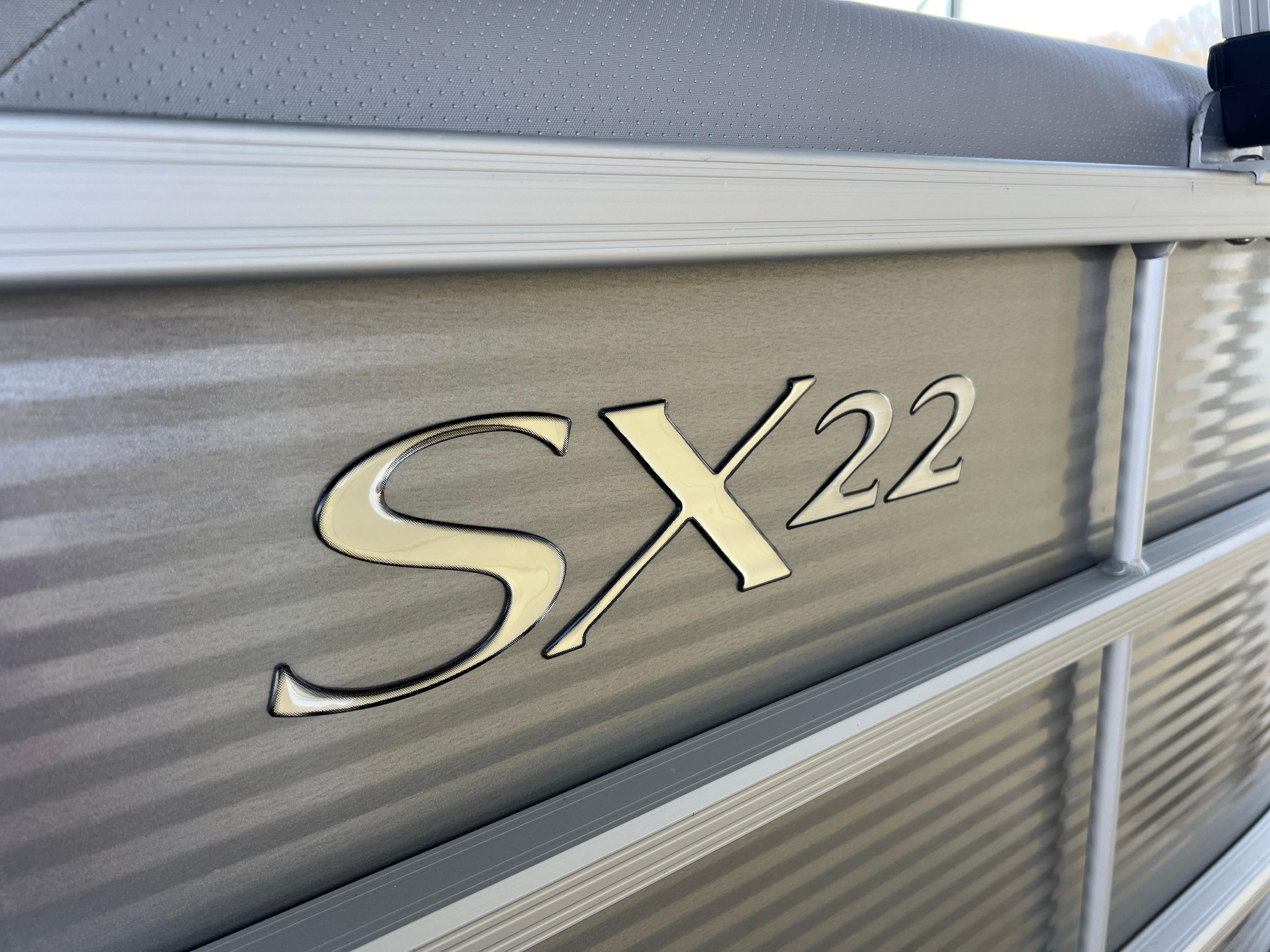 2022 Bennington 22 SSRX Pontoon for sale - YachtWorld