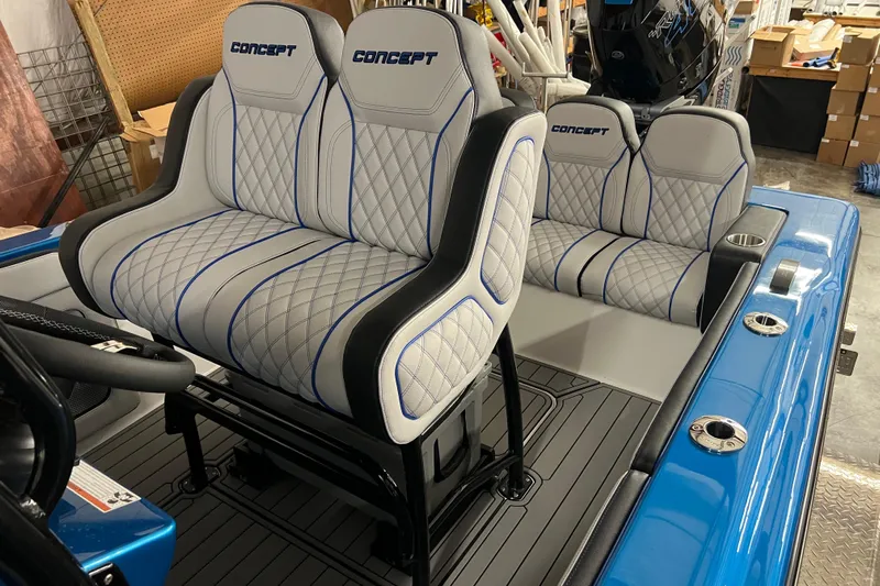  Yacht Photos Pics 2025 Concept 27' Open Deck boat with luxurious seating and modern design.