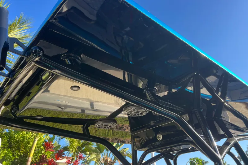  Yacht Photos Pics Sleek black canopy of 2025 Concept 27' Open Deck boat under clear blue sky.