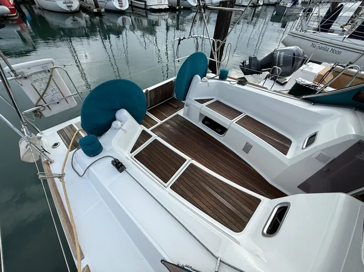Seaglass Yacht Photos Pics 