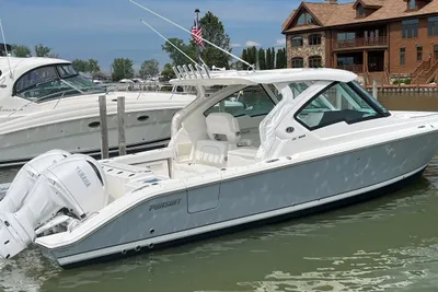 Pursuit DC 326 Dual Console