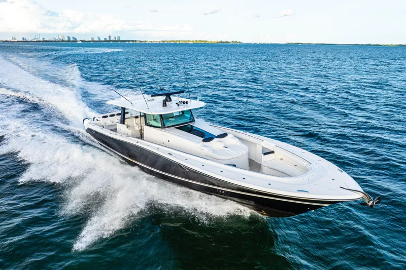  Yacht Photos Pics 2021 HCB 65 Estrella cruising on open water, showcasing sleek design and powerful performance.